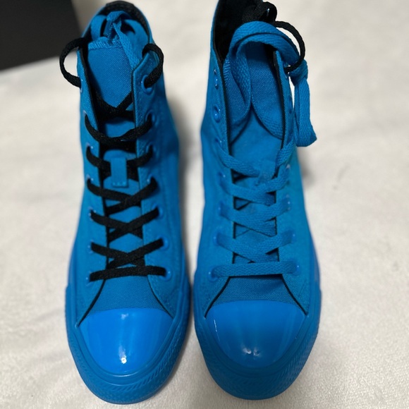 Music Is My Muse OPI Converse - Picture 5 of 6